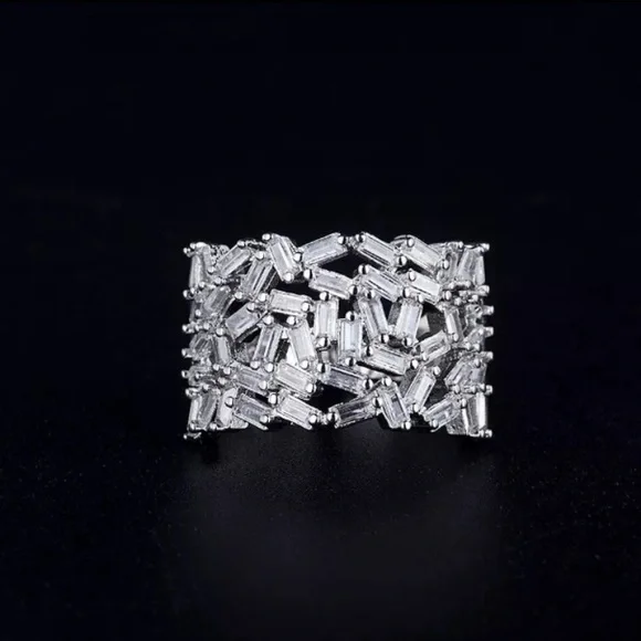 Sterling silver princess cut ring - Picture 2 of 6